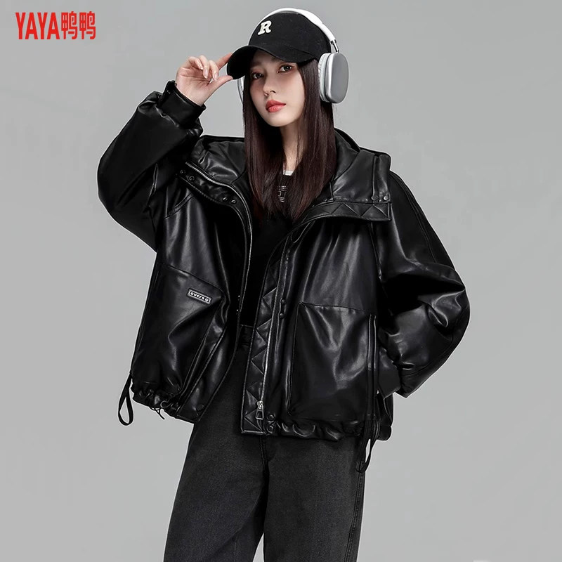 鸭鸭羽绒服明星同款2025年冬装新款女装蛋白皮女式韩版时尚短款