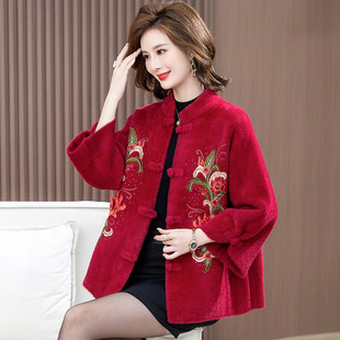 洋气刺绣毛呢大衣短款 妈妈冬装 秋冬高贵水貂绒外套大码 中老年女装