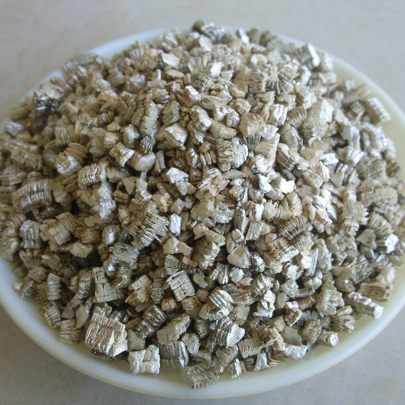 蛭石1-3批发蛭石粉银白色蛭石暖贴保温刹车片防火涂料用膨胀蛭石