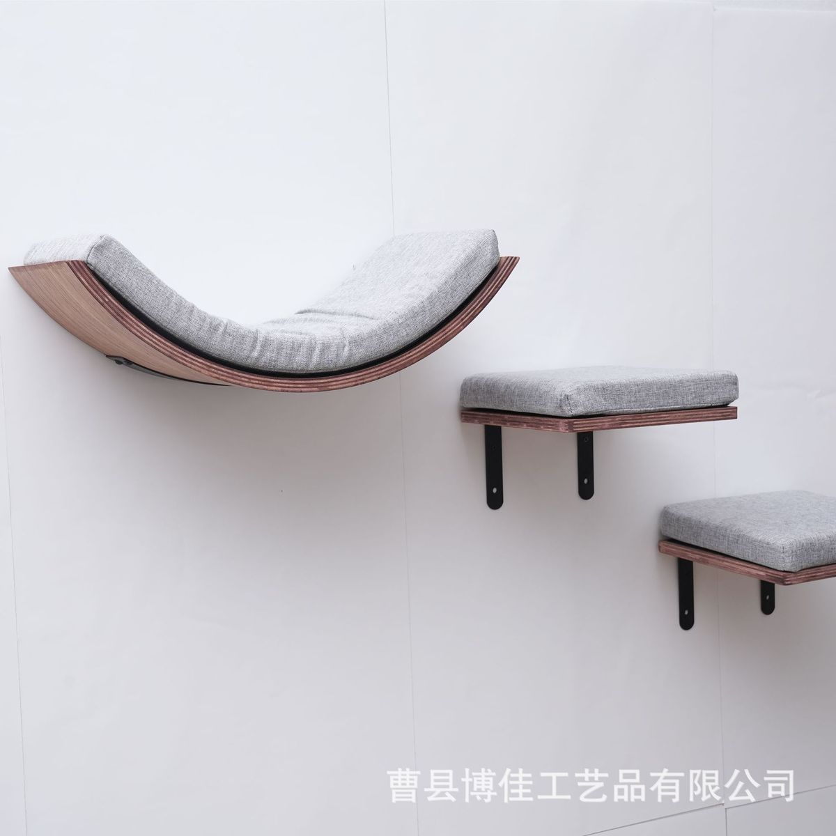 现货实木猫爬架墙壁式猫树爬梯猫窝猫咪挂墙猫架太空舱猫跳台壁挂