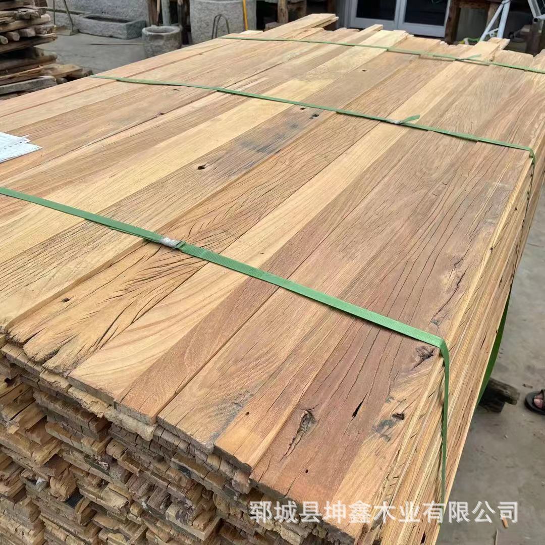 老榆木板材复古室内实木护墙板榆木装饰板风化纹理踏步楼梯板材