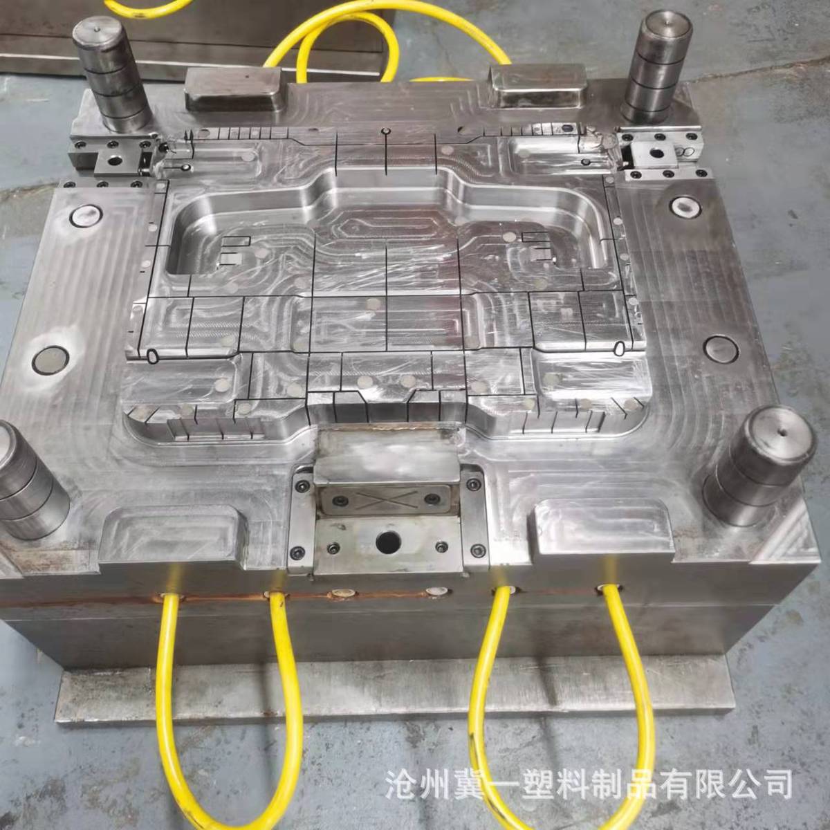 热销多功能收纳箱塑料注塑模具塑料模具设计制造pp外壳配件模具
