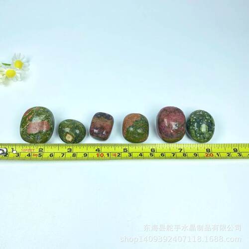热销跨境热销天然花绿石tumbledstone3-5cm房间鱼缸滚石能量石