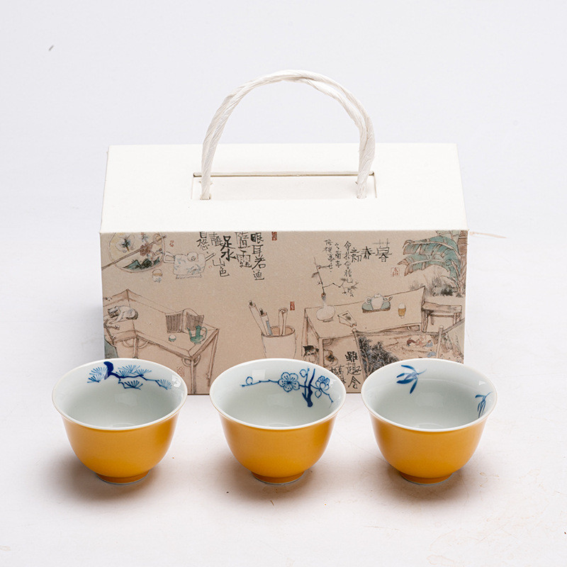 墨己三入装柘黄手绘品茗杯随手礼茶茶小套装仿古喝茶杯杯套组