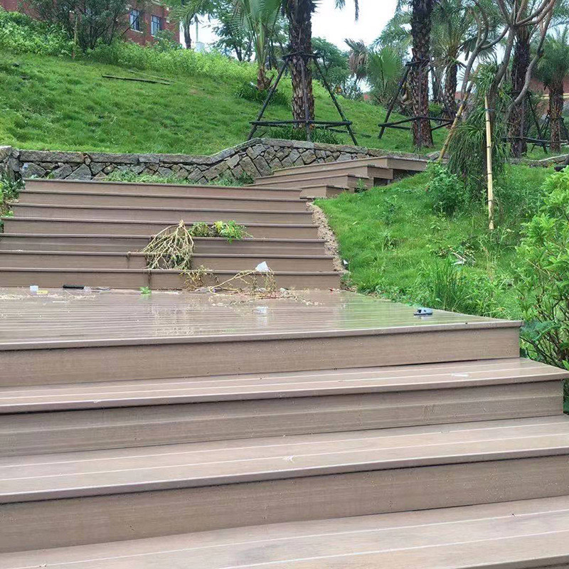 户外别墅庭院挤景区木塑地板高密度实心加厚pvcpe共阳台地板