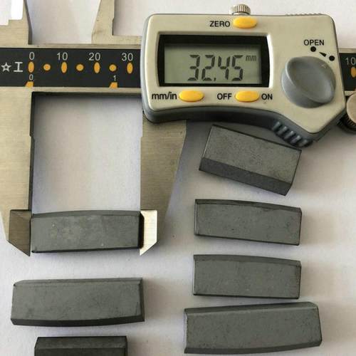 热销矿用硬质合金k040一字钎头钎片合金钎片