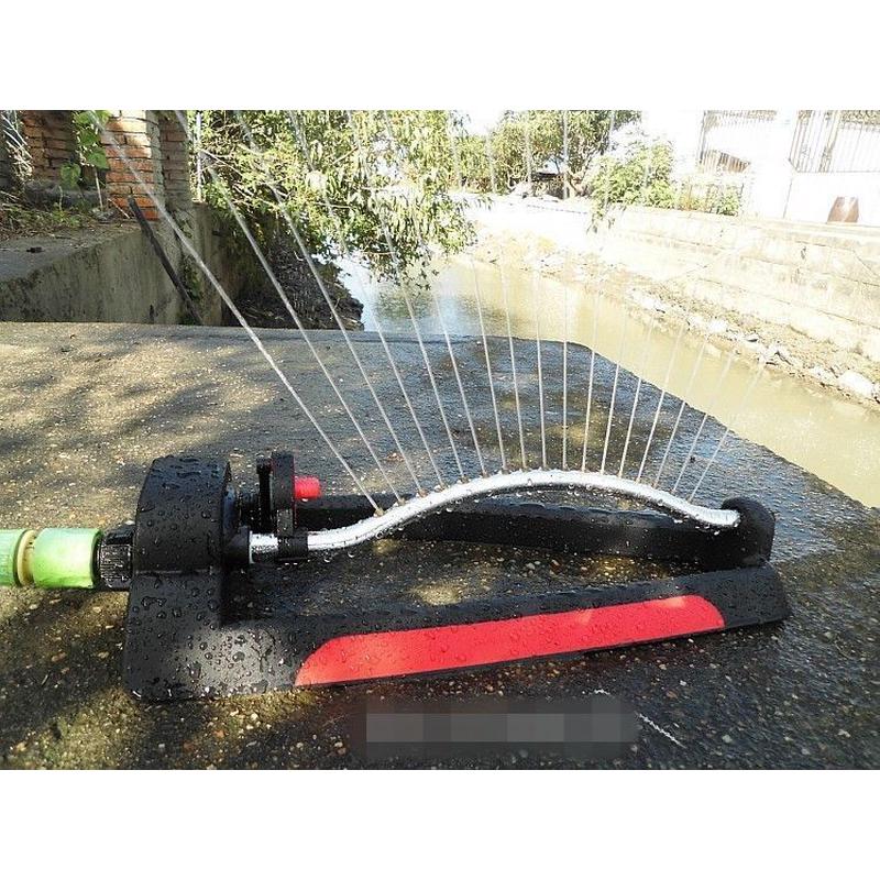 园艺浇筑自动旋转喷头草坪灌溉降温洒水器花园桥梁摇摆式水泥保养