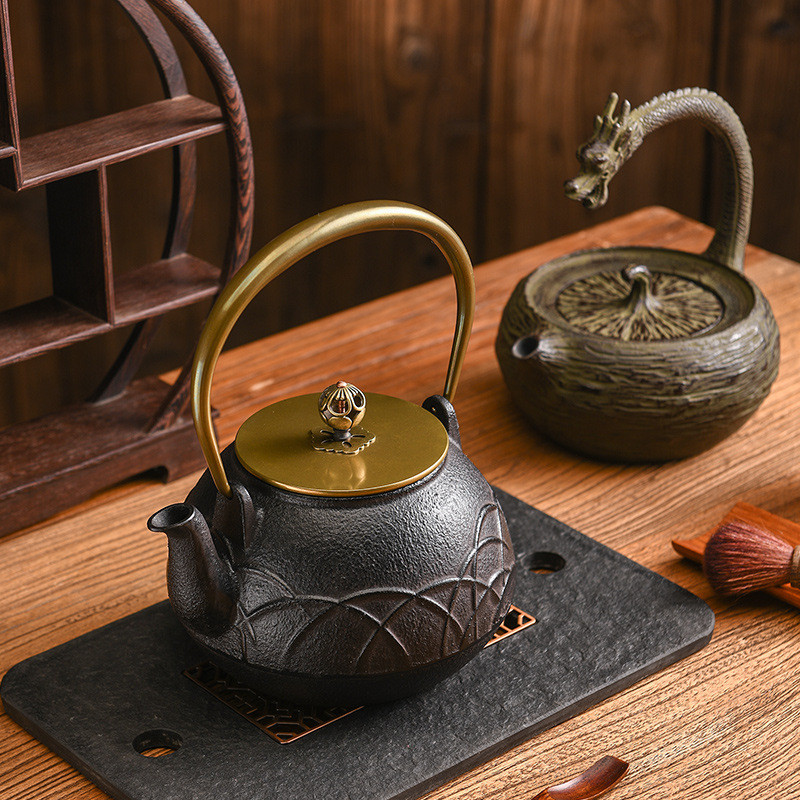 包邮日式铁壶无涂层铸铁茶壶煮水泡茶壶铜把铜盖铸铁壶南部老铁壶