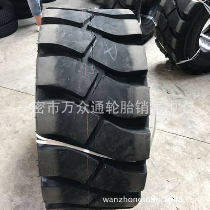 热销装载机轮胎供应厂家15/70-18工程机械轮胎