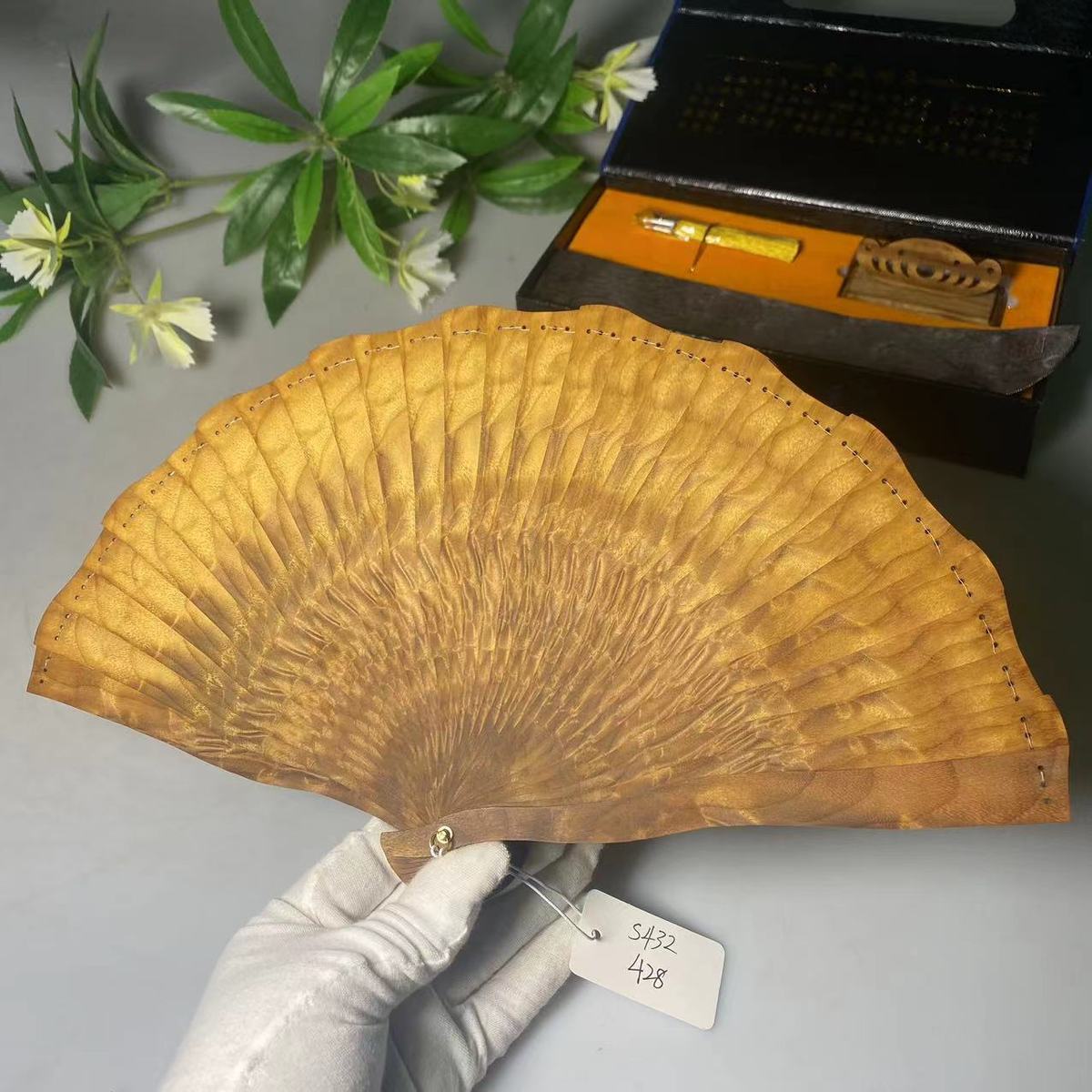 金丝楠木扇子中国风复古汉服古装小叶桢楠水波纹配饰折扇S432