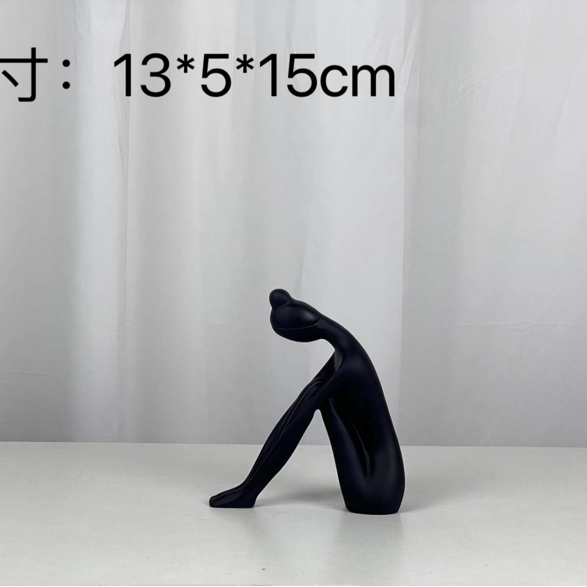 现代简约瑜伽人物家居摆件树脂酒柜客厅书房工艺品玄关装饰样板间