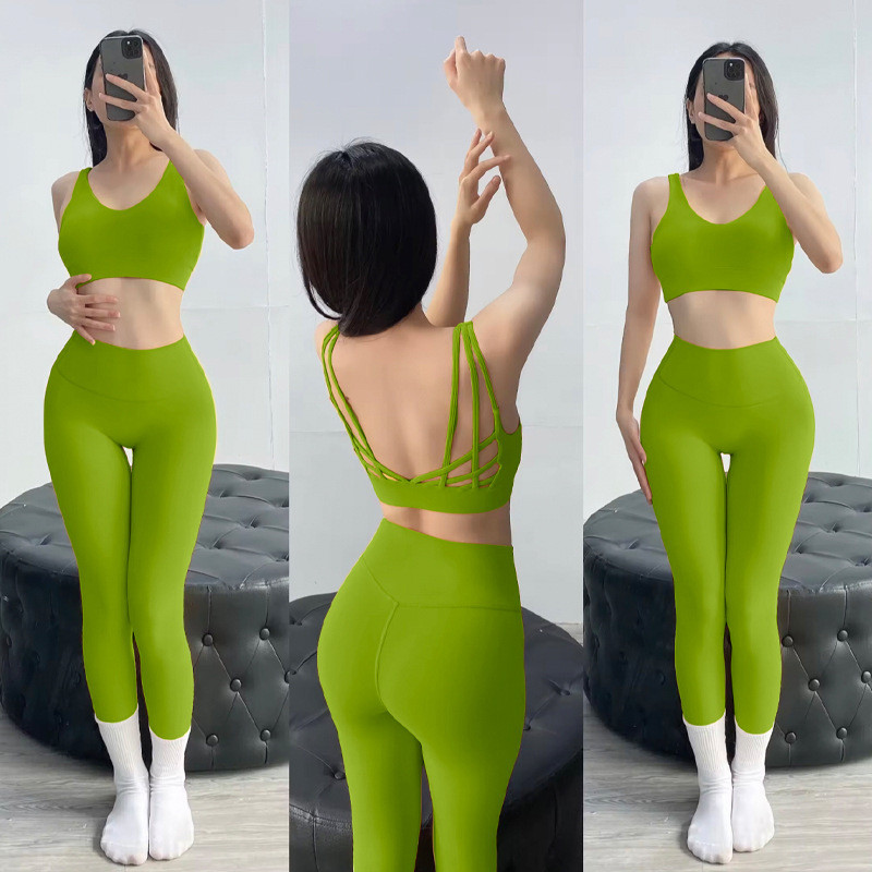 瑜伽服套装高级感瑜伽服套装女运动健身服瑜伽服夏天两件套防震