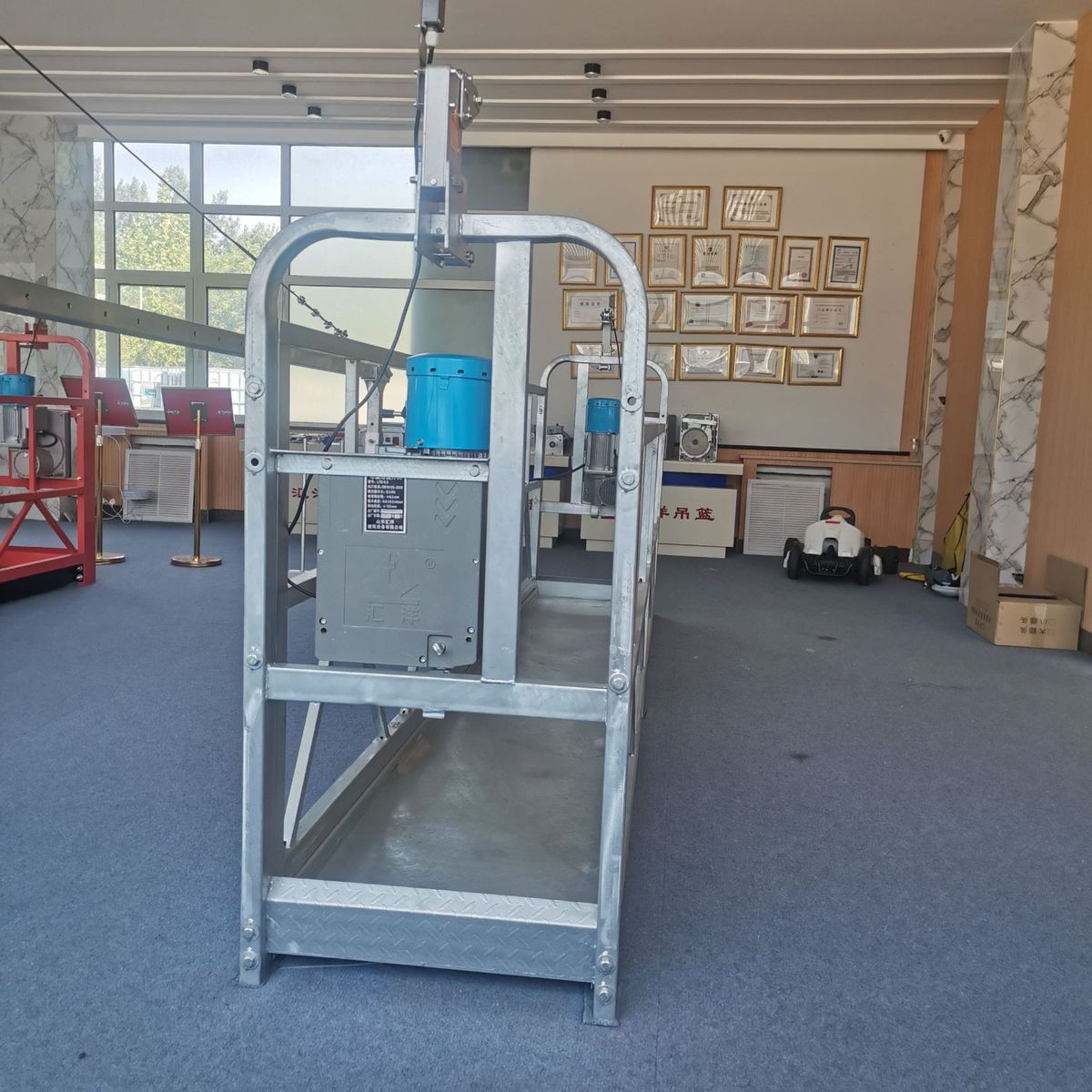 锡林郭勒盟630吊篮出售,电动吊篮厂,汇洋建筑吊篮