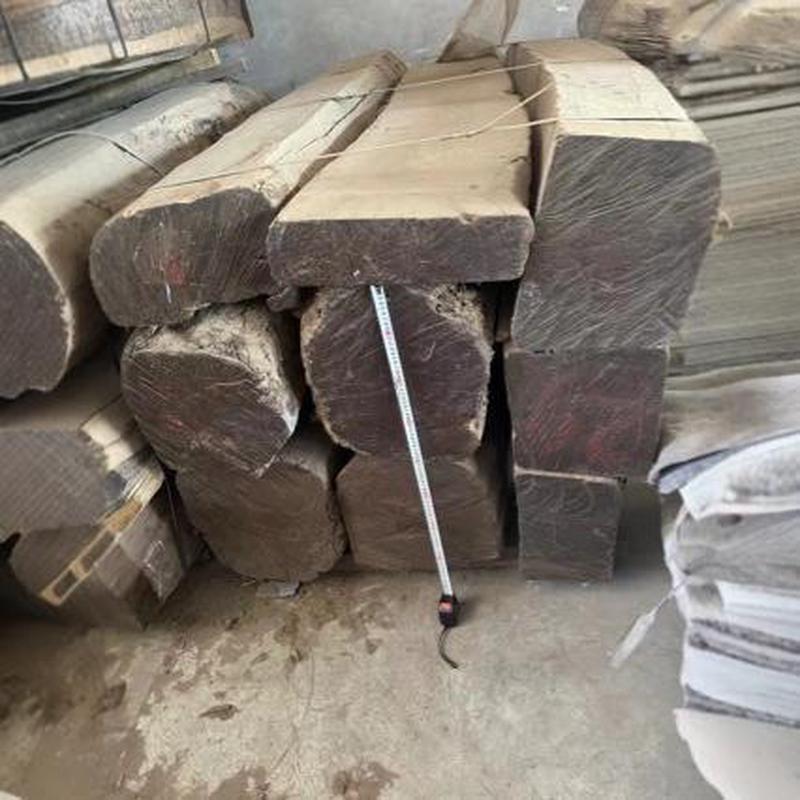 热销方大红酸枝原木木材交趾黄檀老料精品大红酸枝红木老挝料