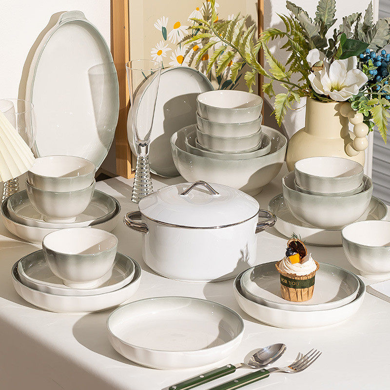 高级感渐变色碗碟套装花瓣碗盘陶瓷餐具组合套装碗盘子新款,家装主材,台上艺术碗盆,淘宝优惠券,粉丝福利购,淘宝优惠卷