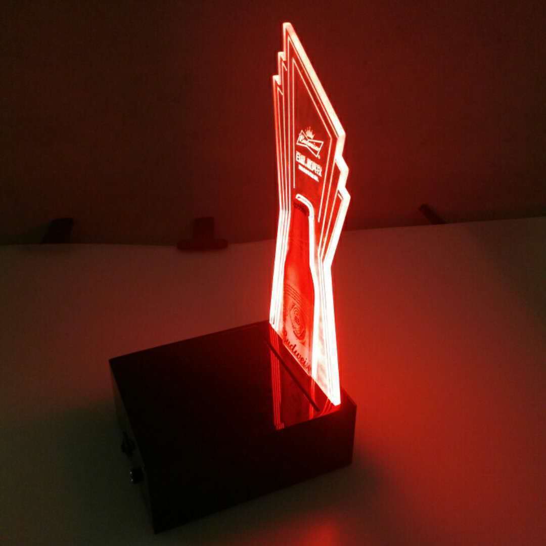 方形生产亚克力led发光纸巾盒厂家亚克力纸巾盒充电led展示架