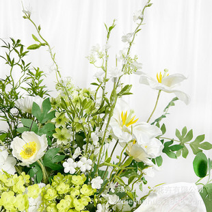 热销白绿系婚礼布置手捧花花束绢花客厅插花餐桌家居装 饰品摆设仿