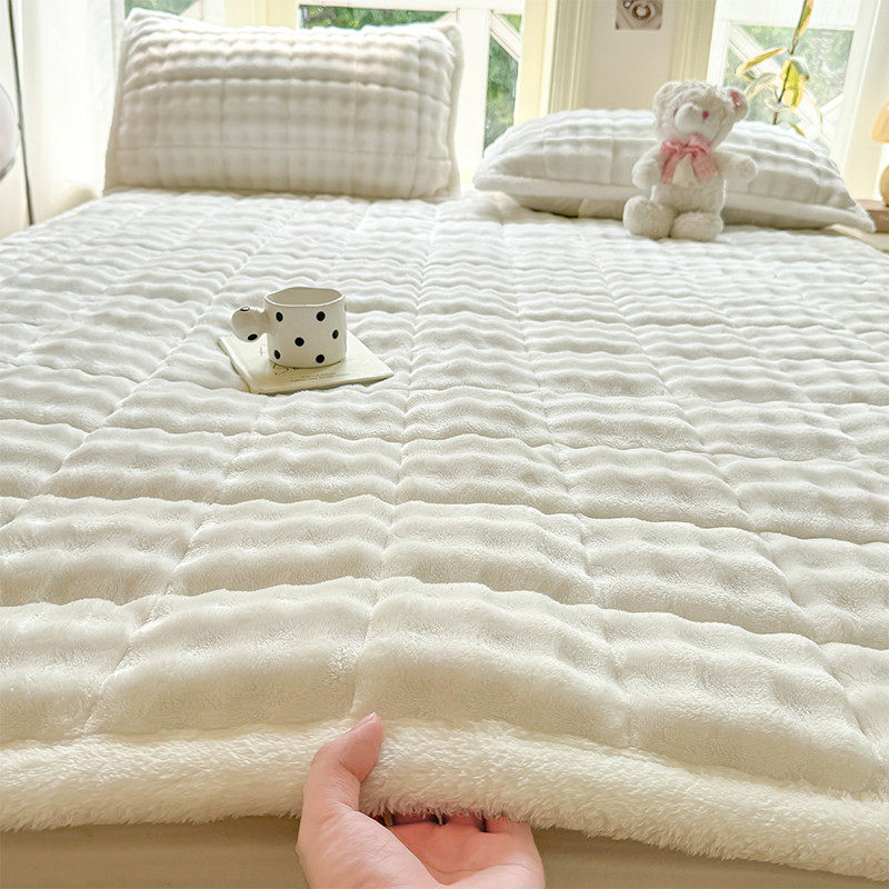 兔兔绒床垫夹棉床褥垫家用卧室被褥保暖床垫子加厚单人折叠垫双人