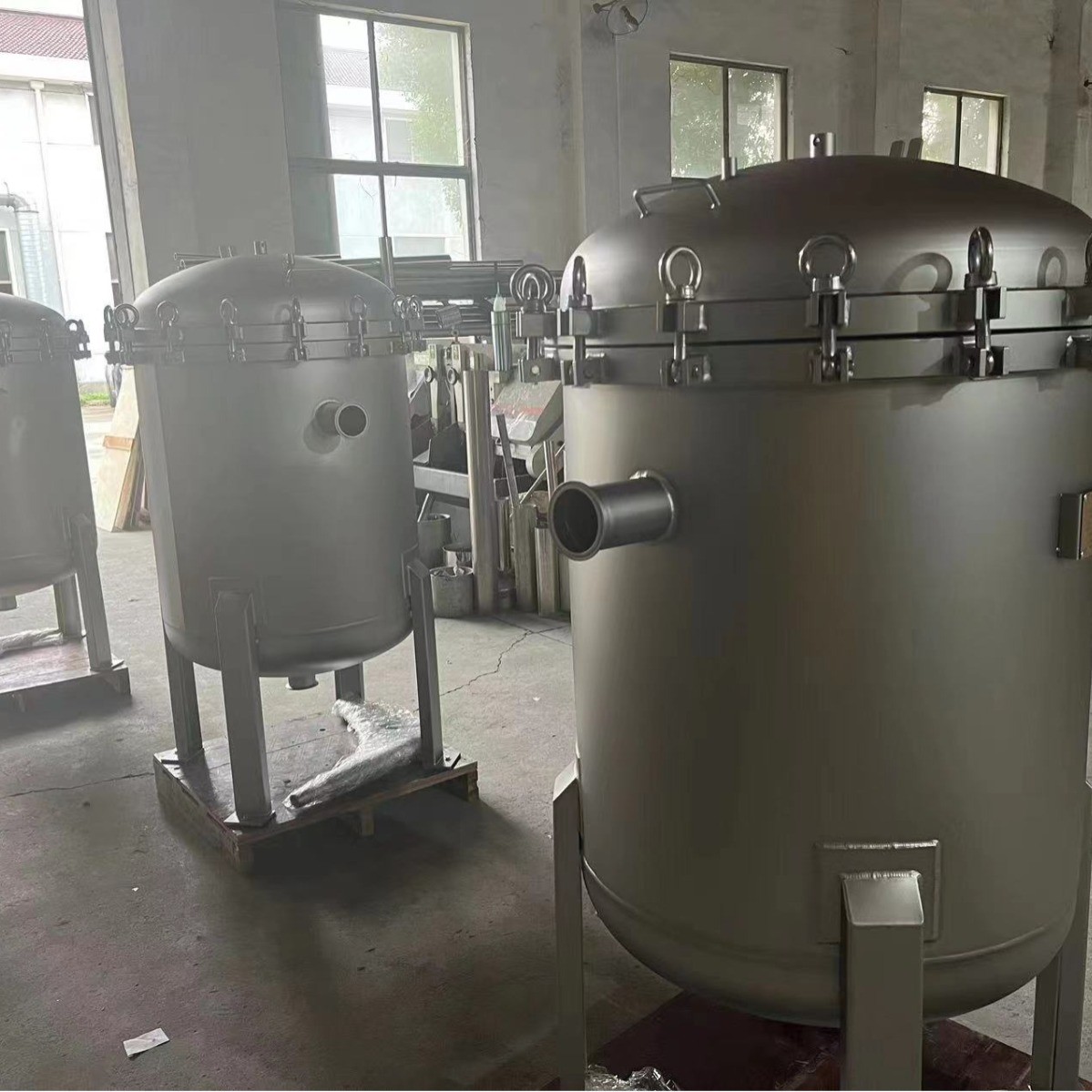 DL-8P2S不锈钢袋式过滤器高粘度糖浆树脂乳液树脂尼龙网过滤机
