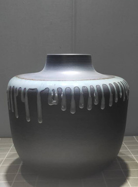 北欧莫兰迪创意插花小口陶瓷花瓶摆件民宿别墅样板房软装饰品花器