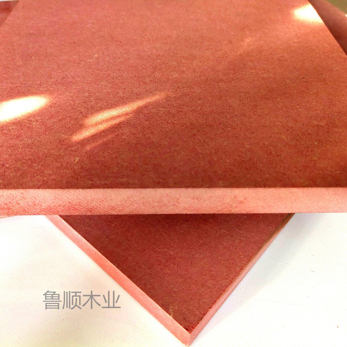 热销厂家直销3~25mmb1-c级b1-b级阻燃防火中纤板密度板