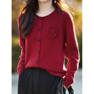 红色毛衣开衫 新款 外套上衣 2024春季 轻奢重工立体花圆领羊毛针织衫