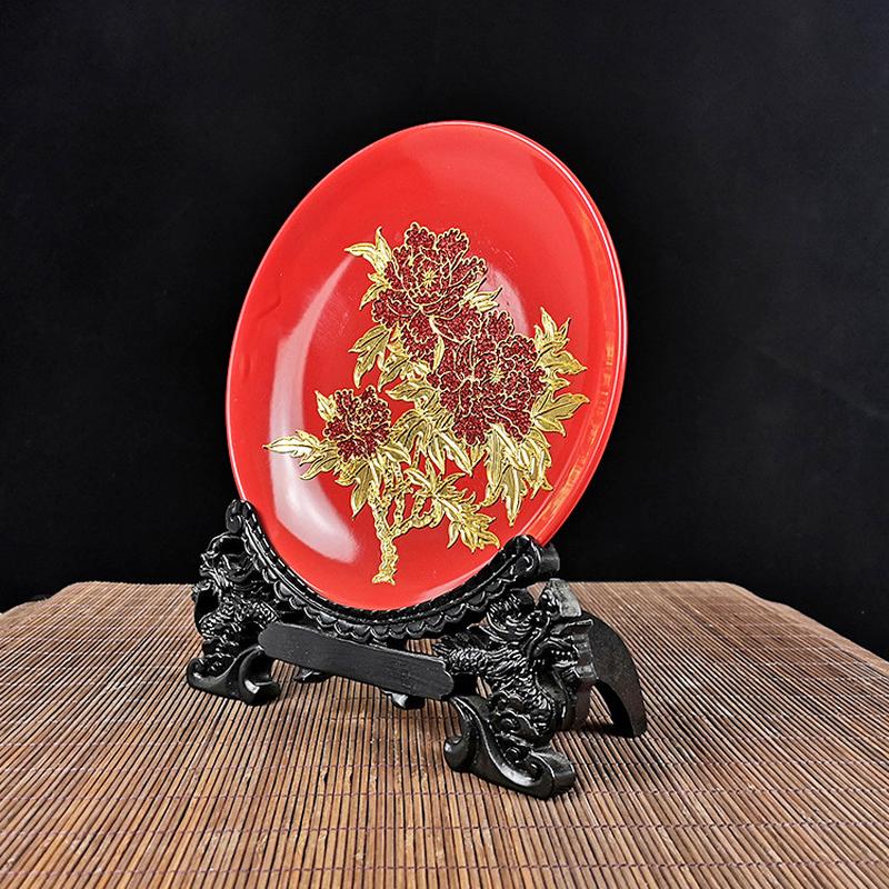 热销厂家直销开门摆件直径20厘米牡丹漆器红盘
