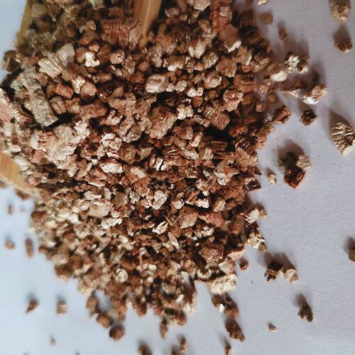 供应防火涂料建筑蛭石15公斤蛭石1-3蛭石粉用保温蛭石防火蛭石