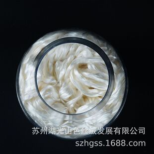 条吐精梳条子，蚕丝纤维，精纺混纺织品熟丝