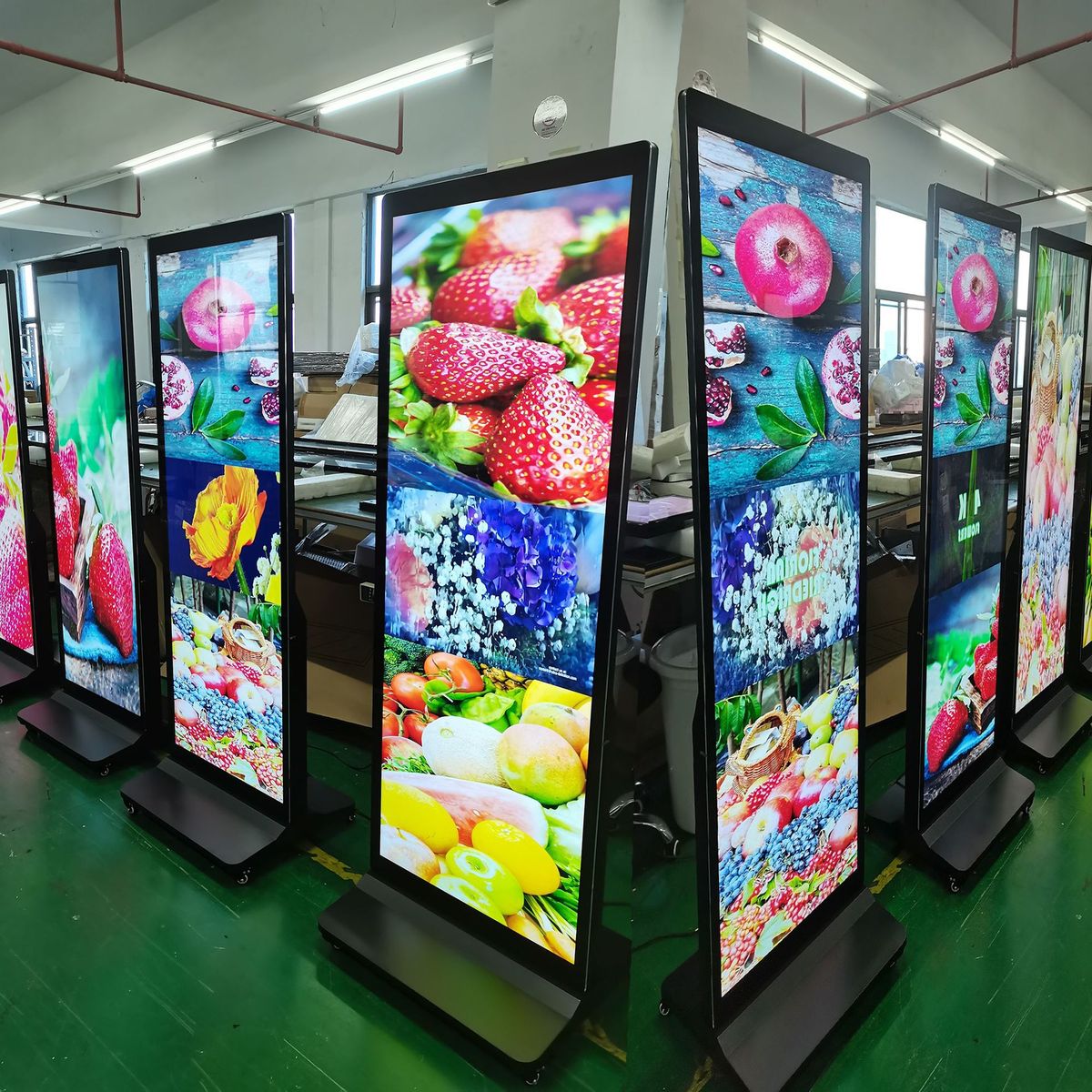 热销70寸立式广告机液晶落地安卓网络版酒店活动大屏立式广告机