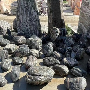 景观石人工挑选风景石园林工程庭院造景石泰山石驳岸置景石