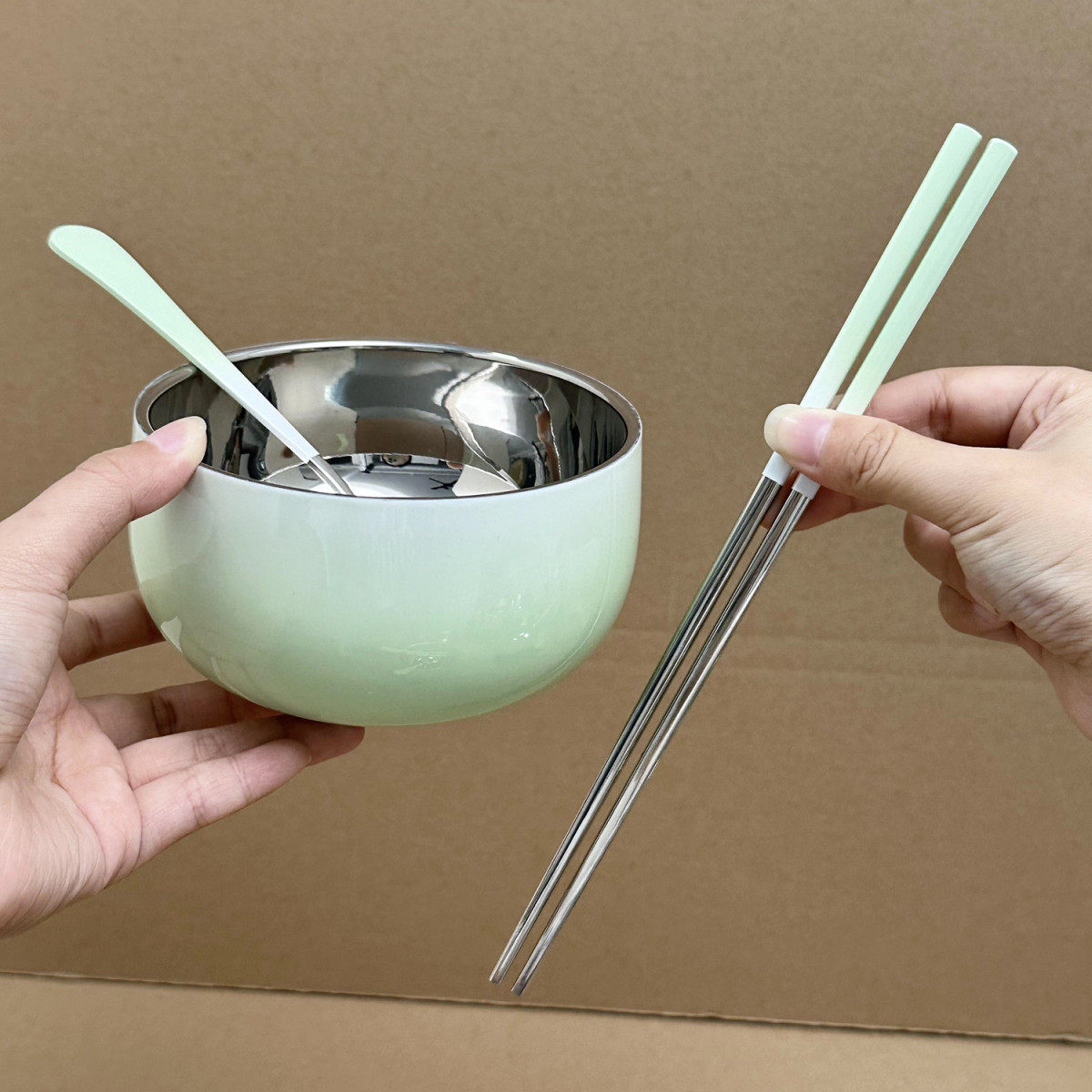 sw1c筷子宝啦！不锈钢碗304双层防烫汤碗挖到勺家用吃饭个人