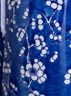 景德镇陶瓷花瓶青花瓷瓶冰梅蓝色高筒客厅摆件新中式博古架装饰品