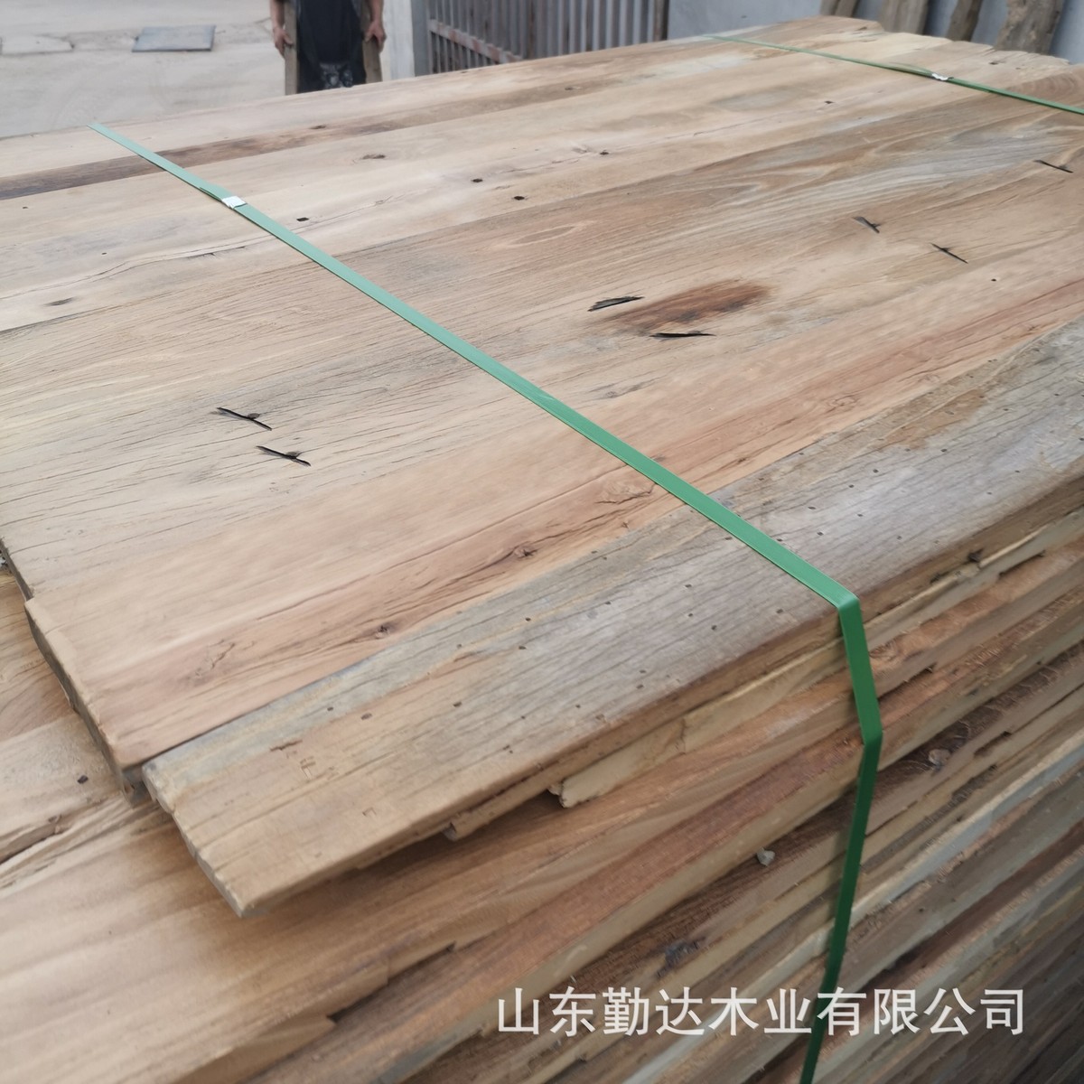 板风化老榆木老榆木地板旧木板风化老门板实木板材老榆木装修板