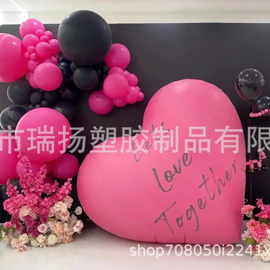 情人节网红巨型爱心气球卡通超大浪漫打卡商场背景墙陈气模装饰美