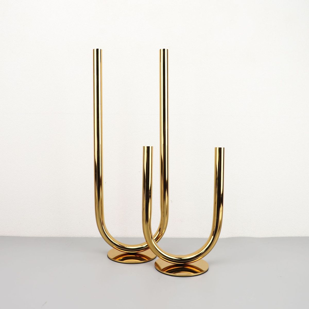 现代简约金属u形烛台工艺品客厅创意家居桌面北欧房间装饰品摆件