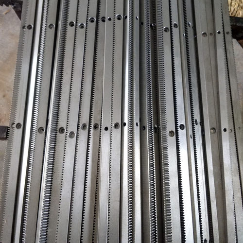 热销山东厂家供应高精密齿条模数2模数2.5模数3的齿条