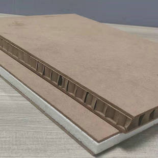 厂家供应蜂窝胶合板粘贴蜂窝板包装纸板批发双面蜂窝纸板箱