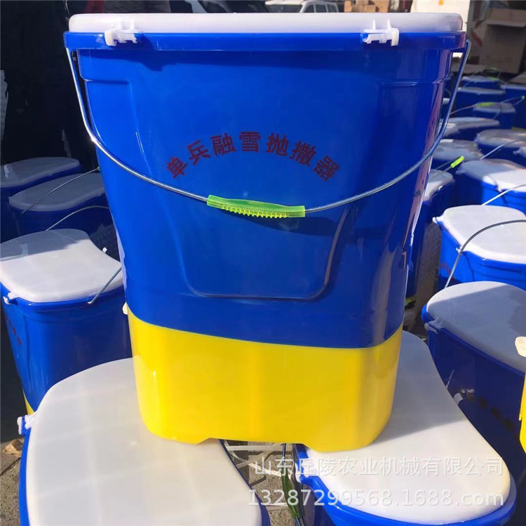 热销小型背负式电动融雪机充电式农田果园施肥机电动撒肥抛撒器批