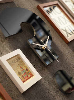 高分子2373横版工业风照片墙鹿头钟表组合相框装饰画复古可换相片