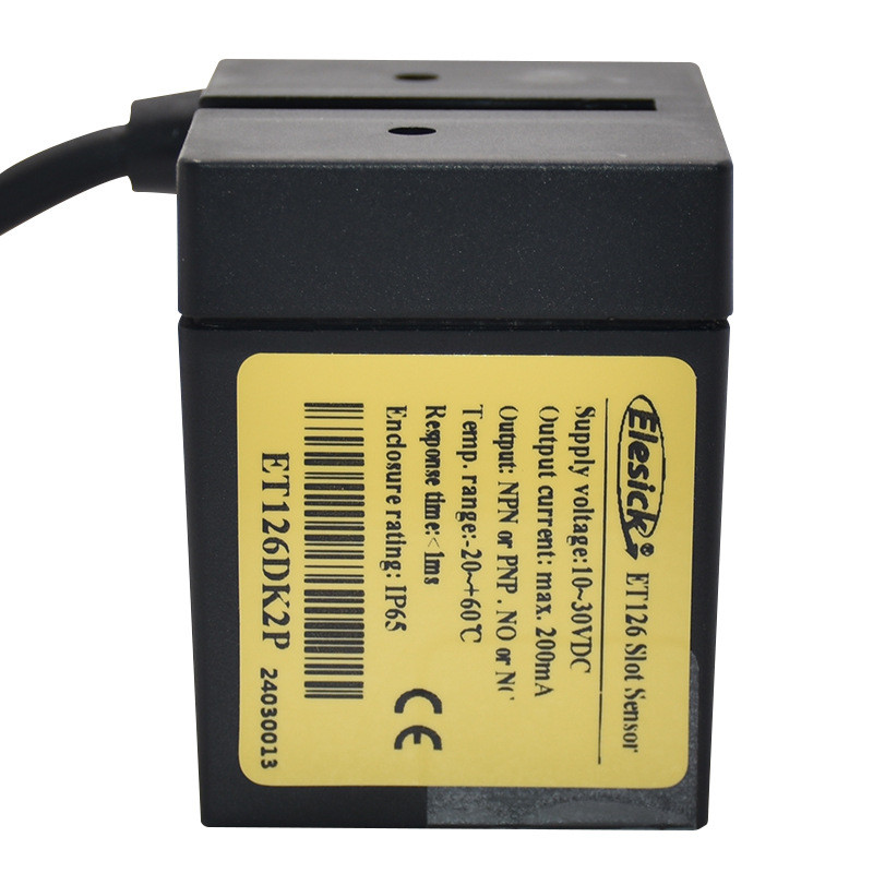 电梯平层感应器ET126DK2P光电开关CEDES传感器全新配件ElesicE18