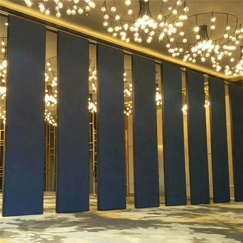 北京工业风酒店餐饮包间办公室电动隔断活动屏风移动折叠推拉吊轨
