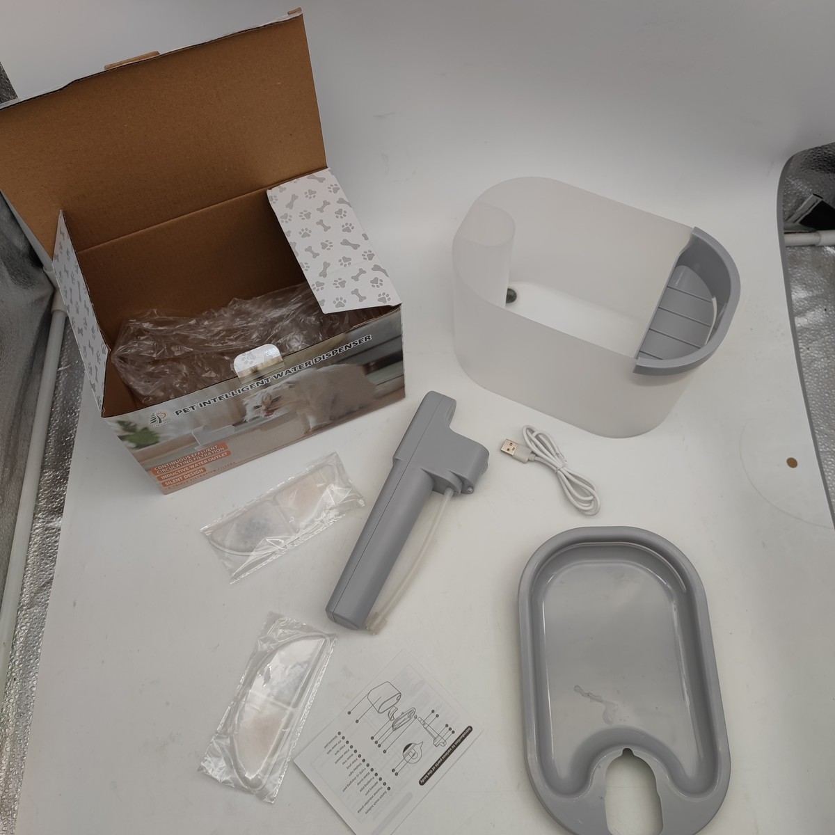 宠物猫咪饮水机智能自动循环智能自动喂食器自动感应过滤饮水机