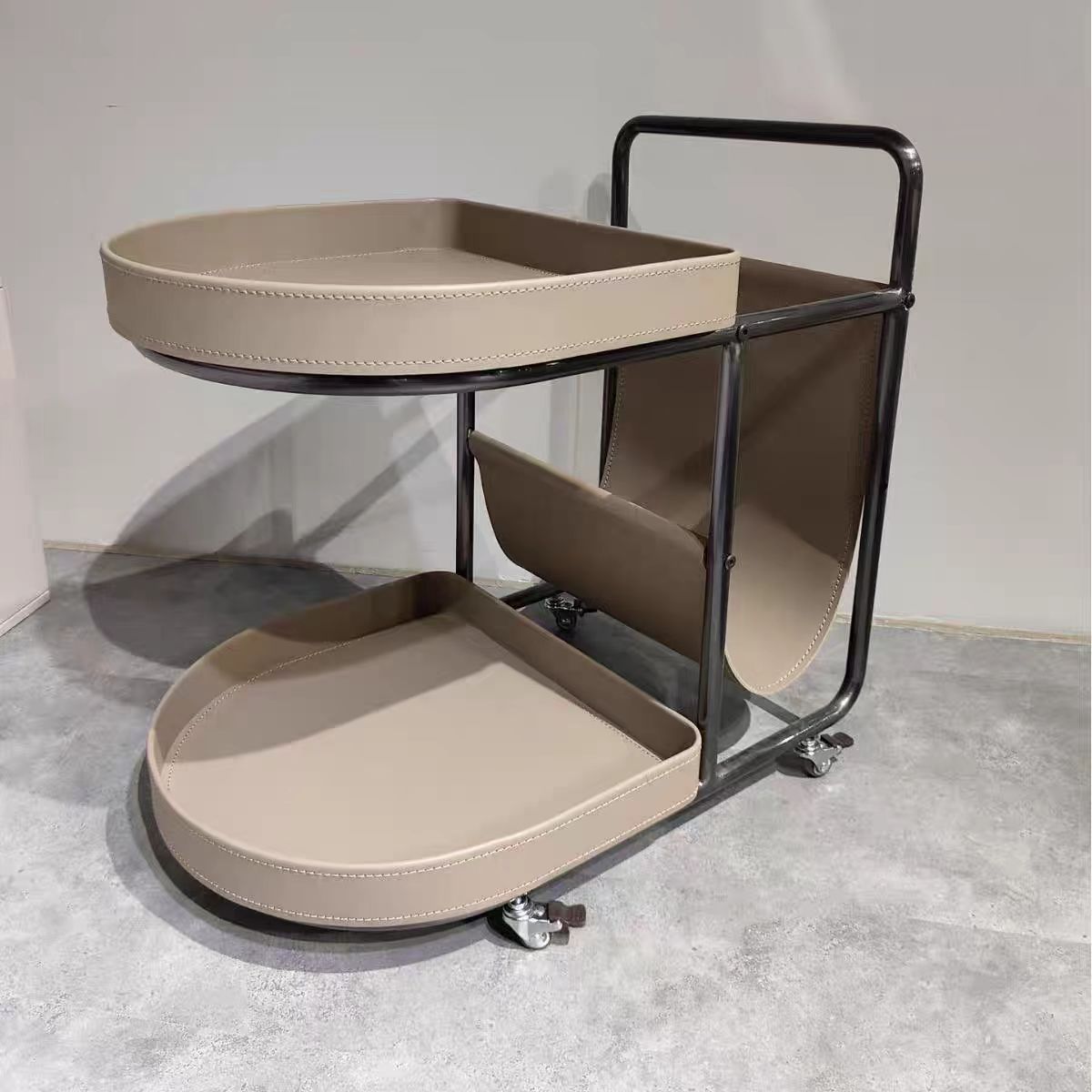 热销皮沙发式现代设计师金属玻璃马鞍意边几客厅小茶几岩板床头柜