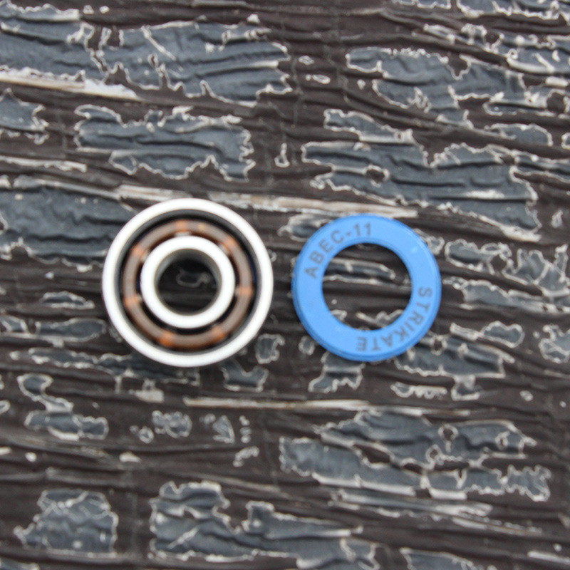 现货越野双翘轮舞板公路长板刷街越野漂移板鱼板减震轮橡胶76mm