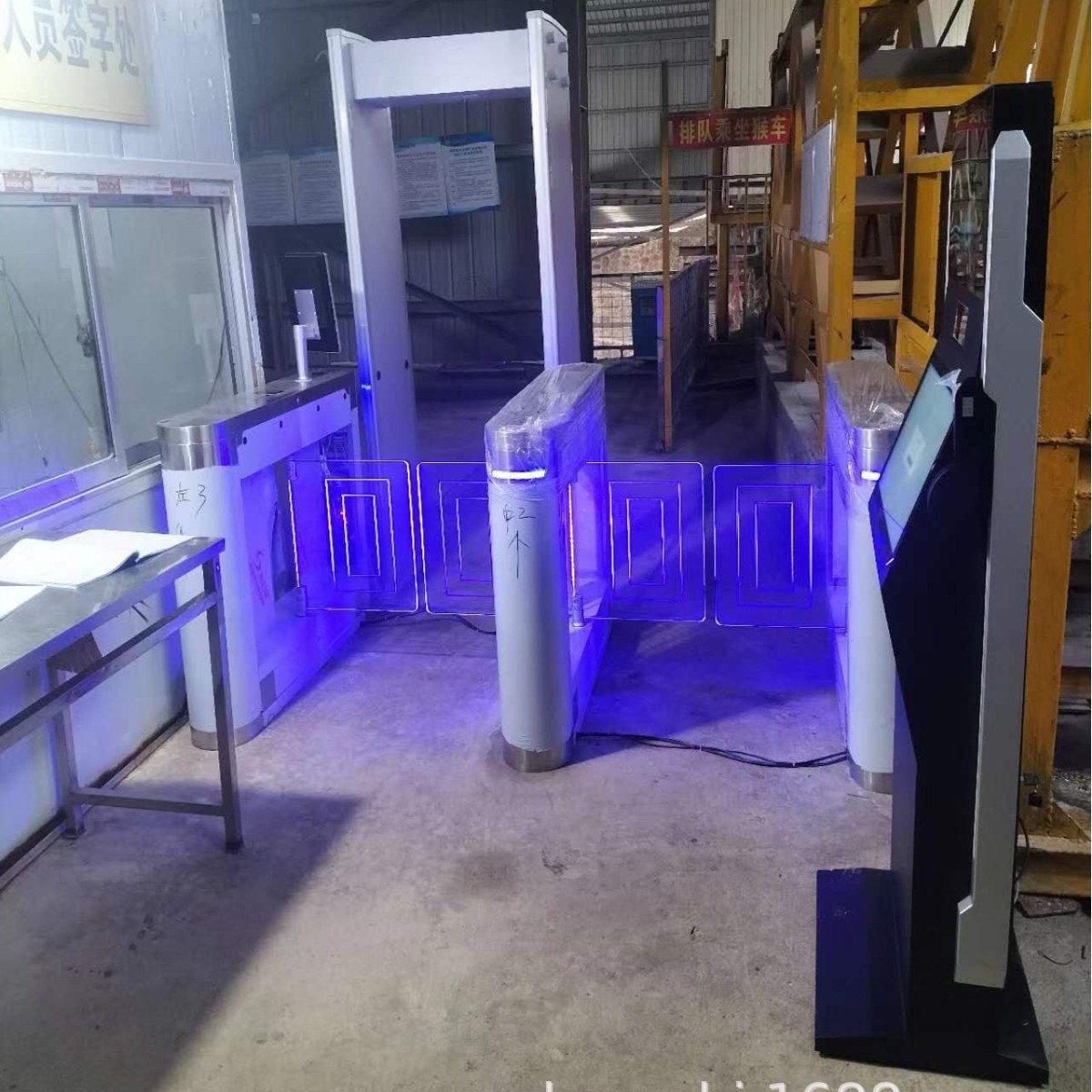 热销金矿银矿非定位矿山入井人员身份检测系统考勤可接人员煤人卡