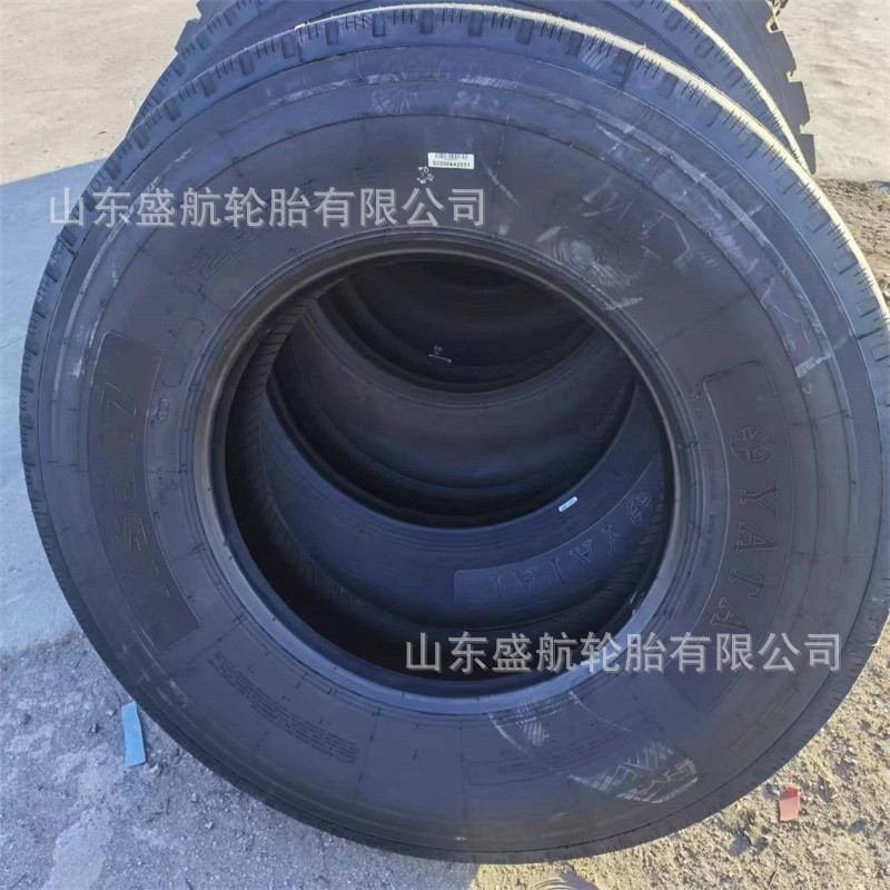 热销亚泰全钢丝真空卡货车轮胎12r22.5xs317四线顺型12r22.5耐磨