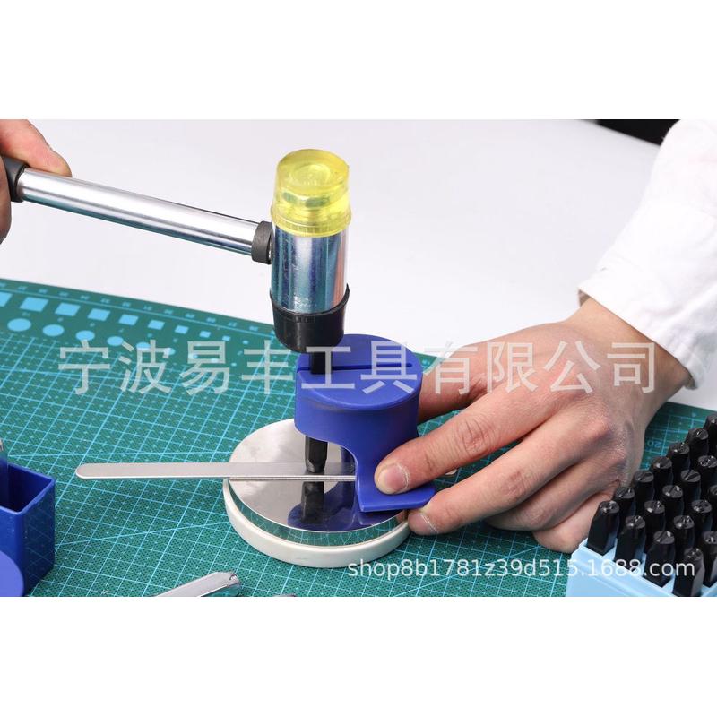 简易工具金属冲压夹具 手捏式钢印固定器 数字钢印夹持敲击