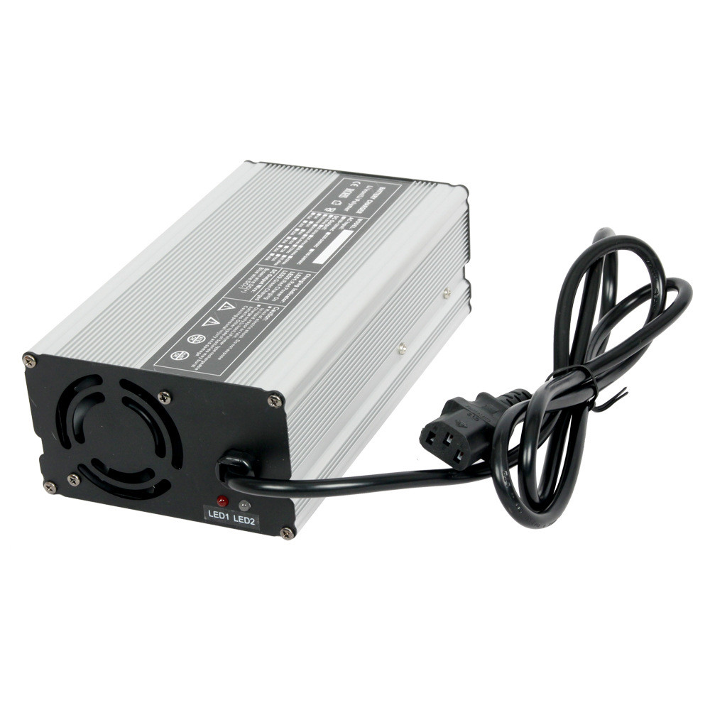 智能电动扫地机充电器12v/24v/36v/48v/60v/72v/96v电池充电器