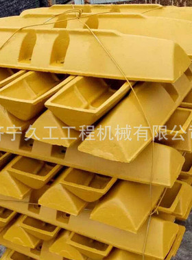 热销推土机配件履带板山推sd08湿地推土机板总成履带全车配件